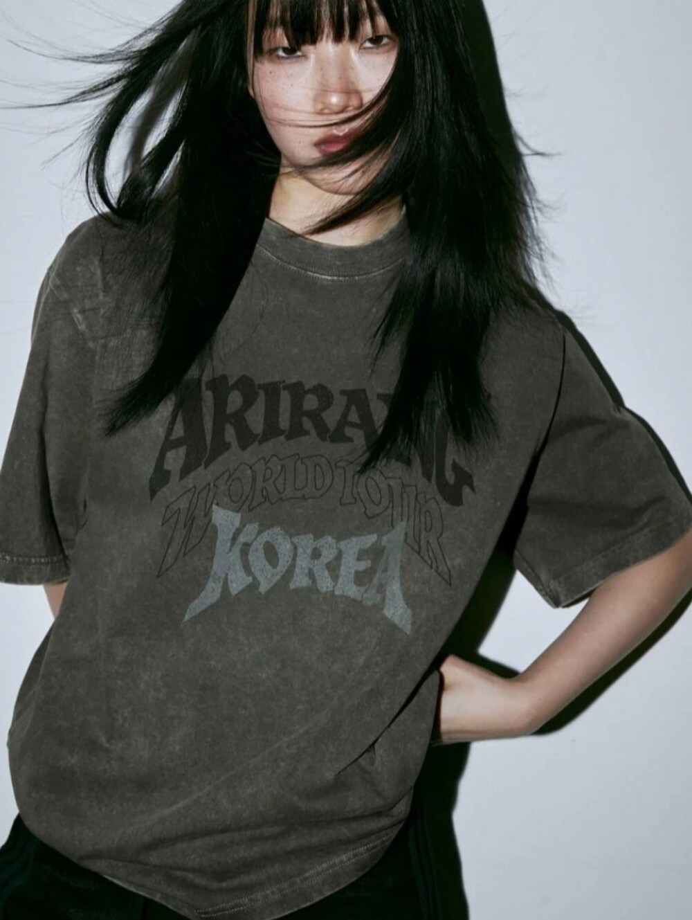NWT BTS Korea Exclusive ARIRANG TOUR GREEN S/S T-SHIRT - SZ MEDIUM NWT Sold Out!